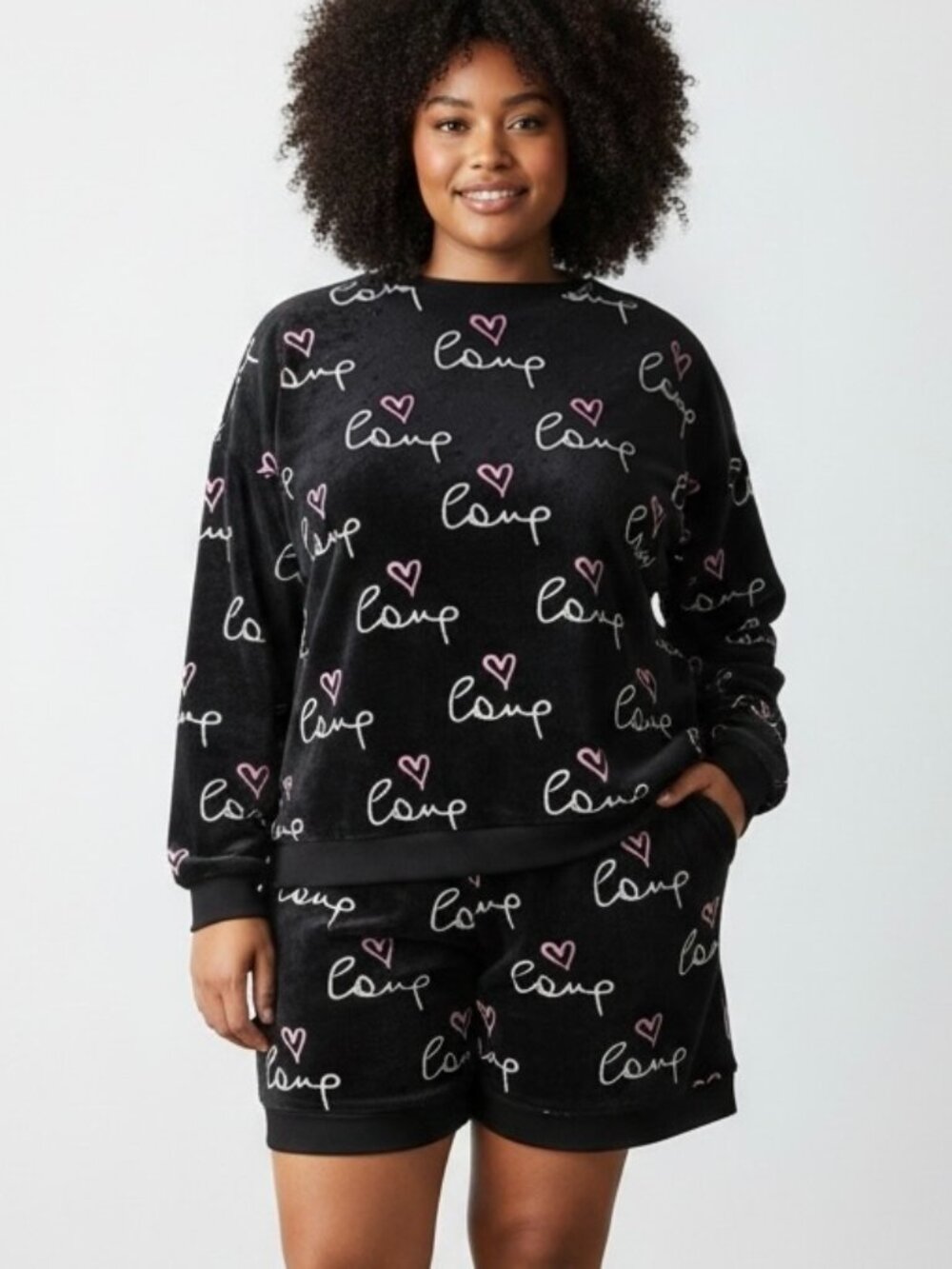 Free Haven 2 Piece‎ Women’s 3XL Love Shorts & Sweatshirt Black Velour